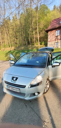 Peugeot 5008 cena 17900 przebieg: 253600, rok produkcji 2011 z Urzędów małe 137